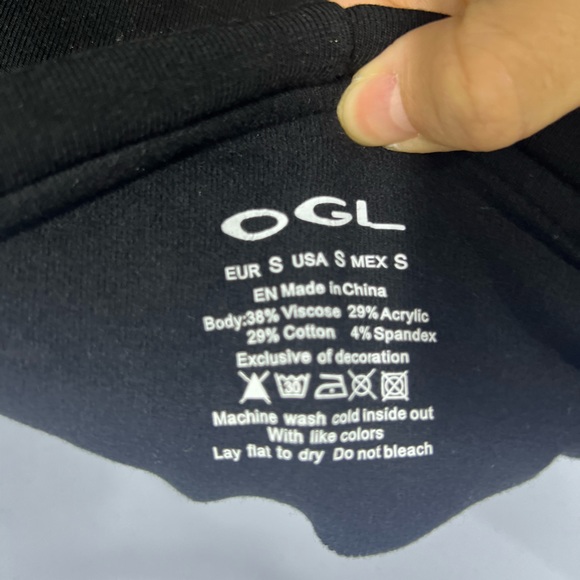 OGL Eco-Mousse® Long-Sleeve Off-The-Shoulder Brami Top - Picture 5 of 5